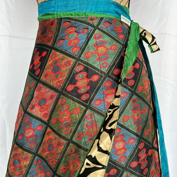 Earthbound trading company reversible  boho festival rap skirt - Picture 6 of 12